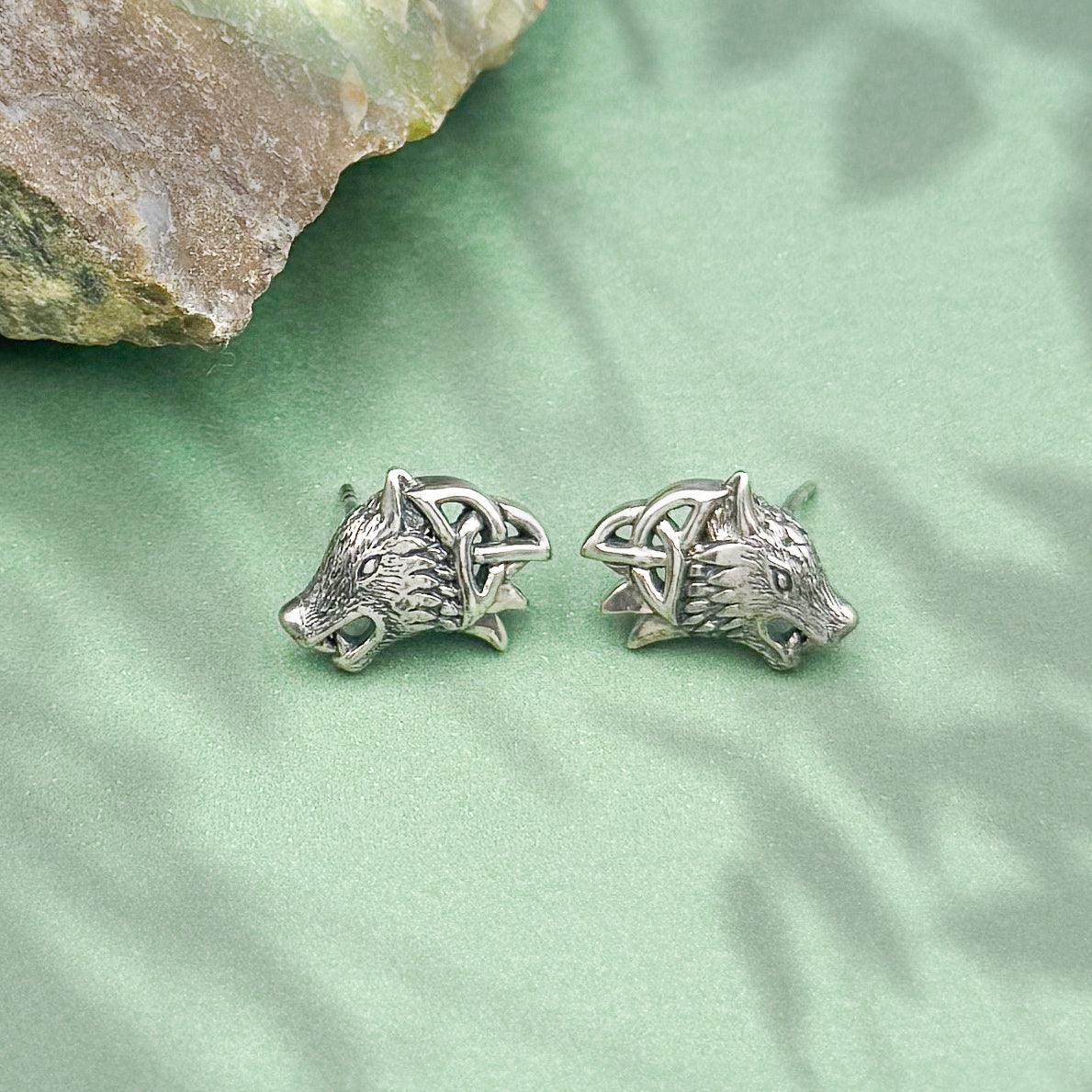 Wolves with Celtic Silver Post Earrings TER1789 - peterstone.dropshipping