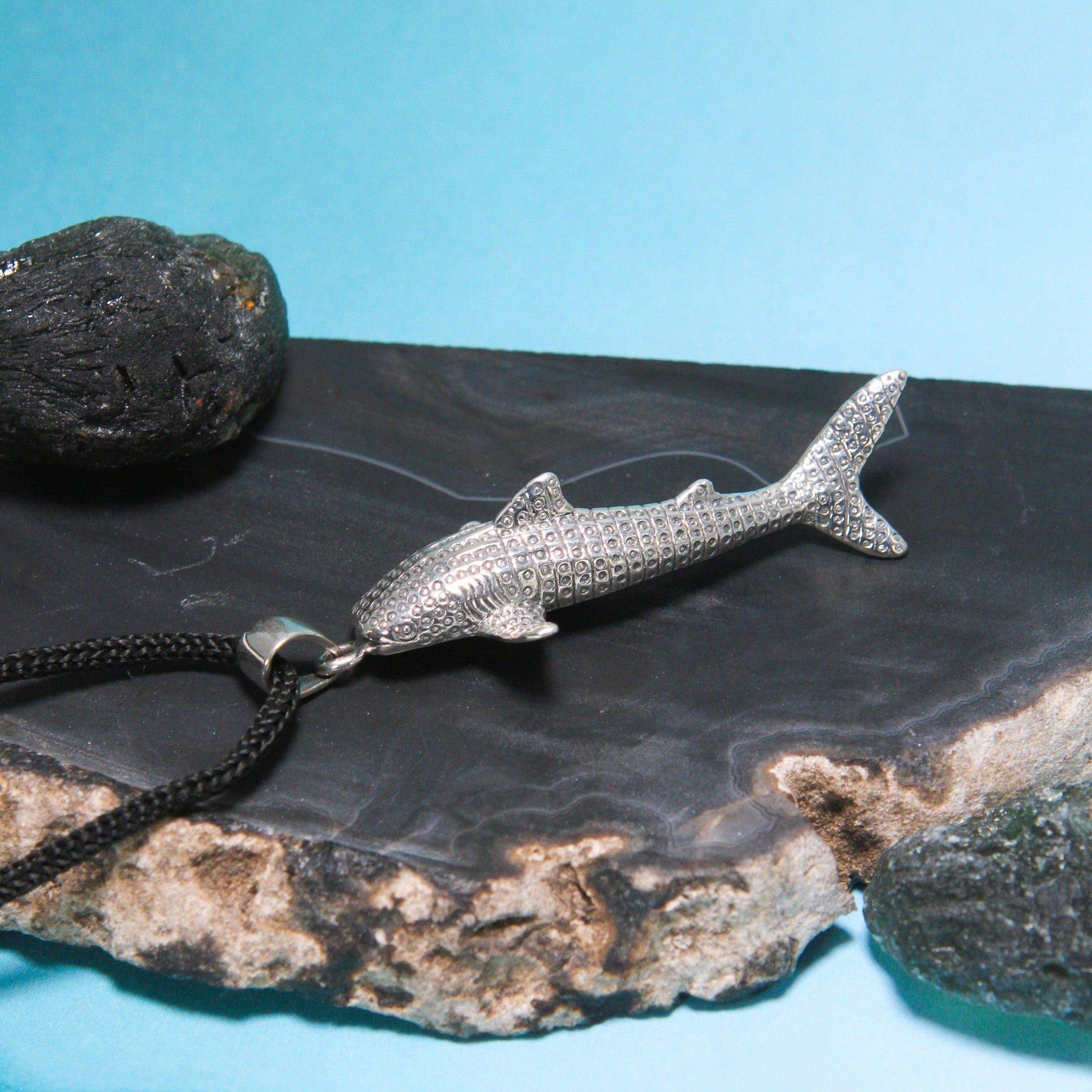 Small Whale Shark Silver with Hidden Bail Pendant TPD5198 - peterstone.dropshipping