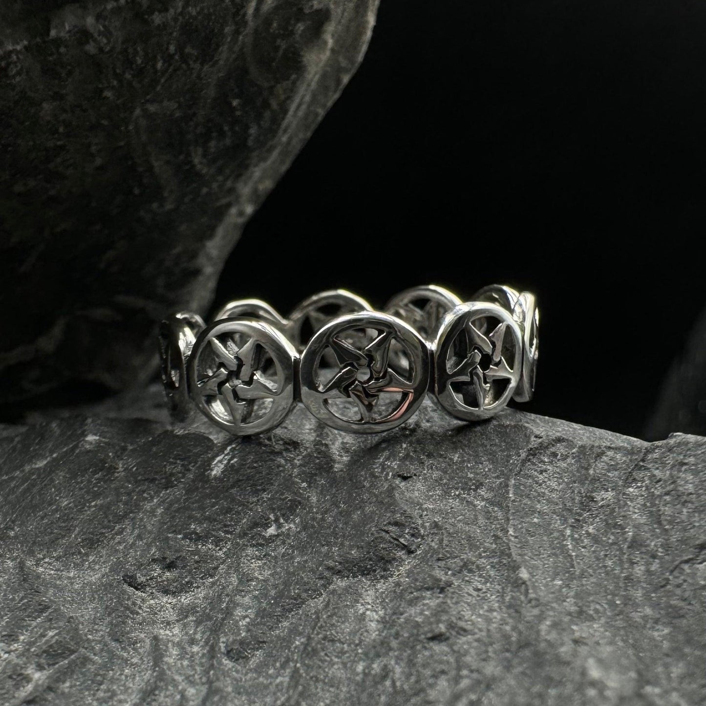 Pentacle Ring TR972