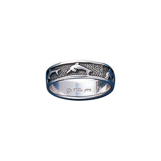 Dolphin Ring TR036