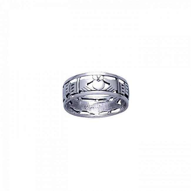 Irish Claddagh Silver Ring TR216