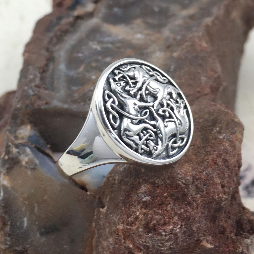 Celtic Knot Horse Ring TRI901 - Wholesale Jewelry